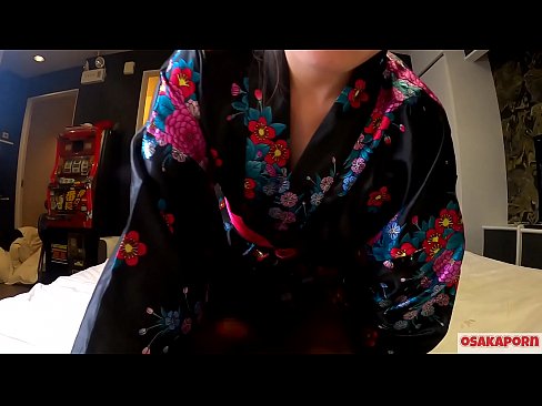 ❤️ コスプレ少女は馬乗り潮吹きとフェラでオーガズムに達するセックスが大好きです。和服姿の毛深いマンコと美乳のアジア人少女が、ファックトイでオナニーする素人動画。さくら 3 OSAKAPORN. ❤ 美女ポルノ ❌️